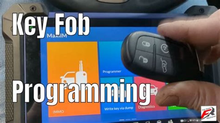 How do you program a gate keypad?