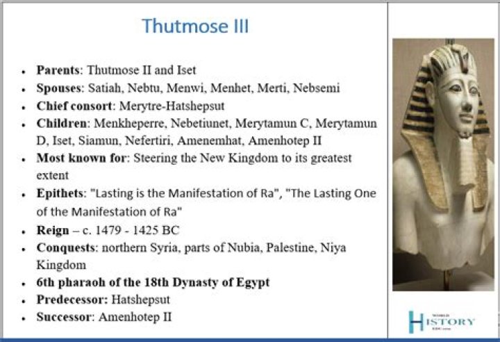 What temples did Thutmose III build?
